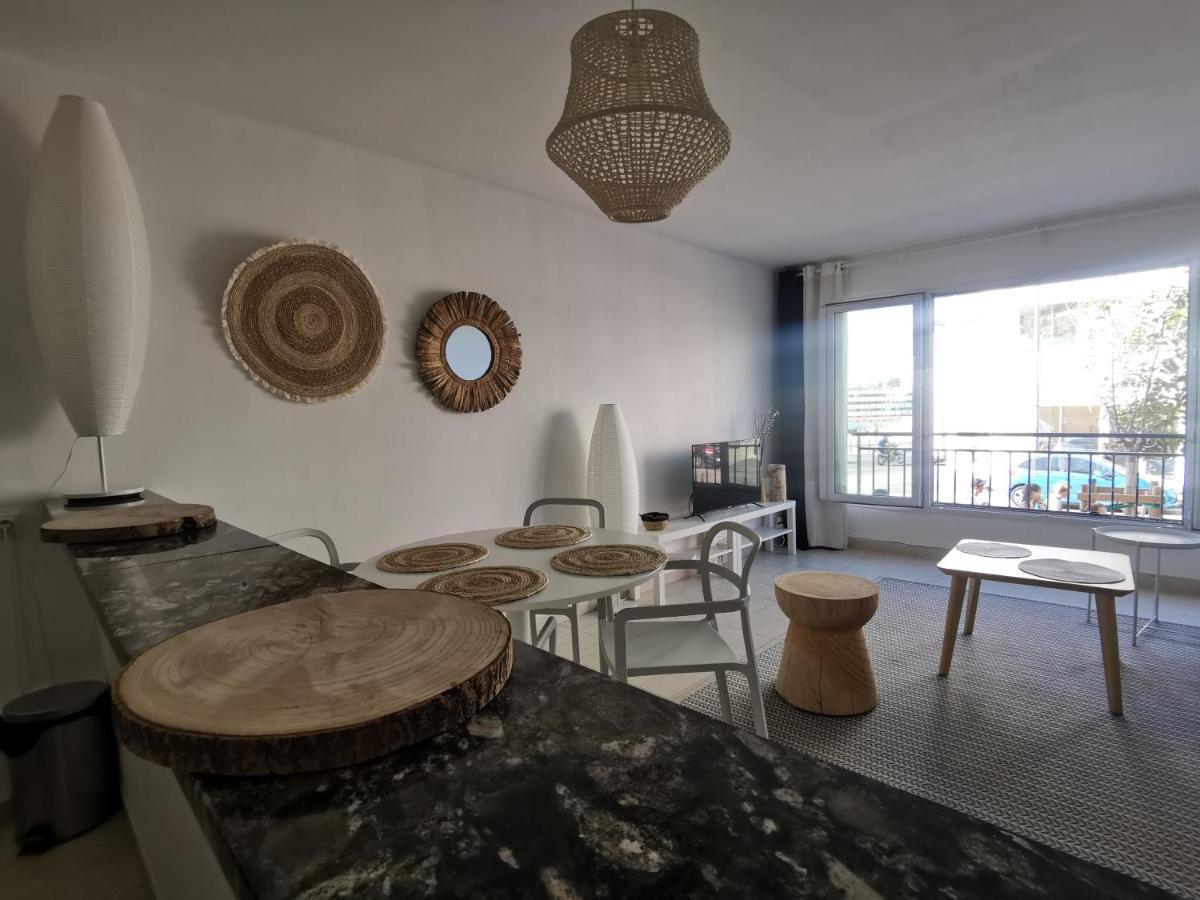 A 50 Metres De La Plage Et 10 Minutes Du Vieux Port 70M2 Sur La Corniche Vue Mer Marseille Kültér fotó