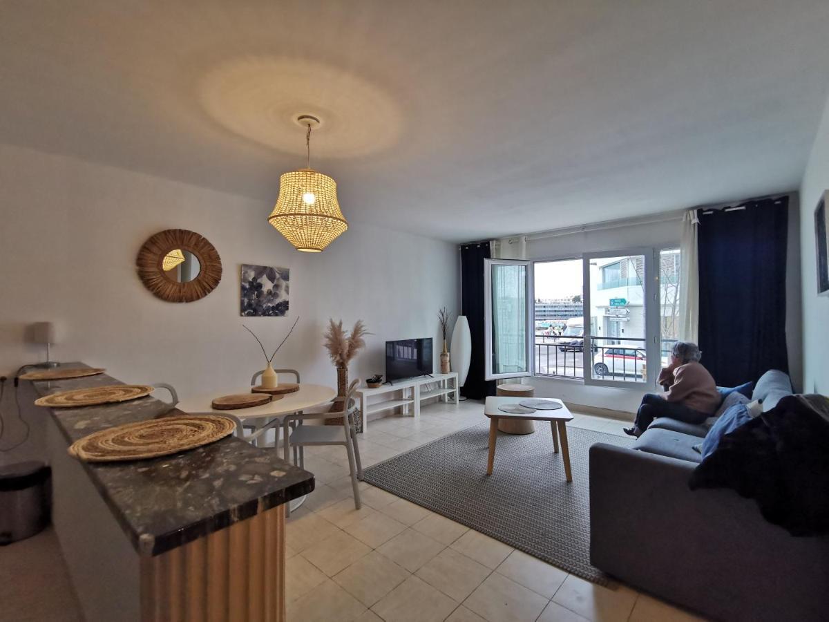 A 50 Metres De La Plage Et 10 Minutes Du Vieux Port 70M2 Sur La Corniche Vue Mer Marseille Kültér fotó
